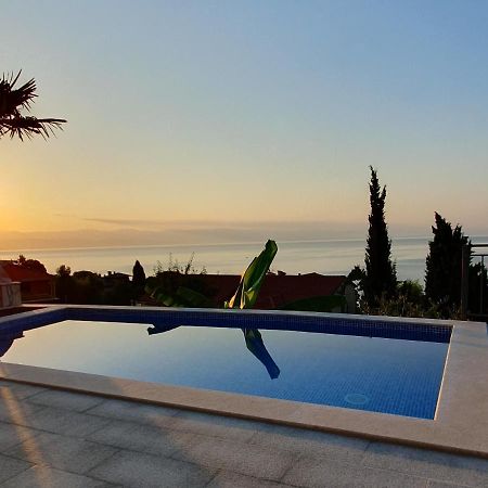 Villa Nikolla Ловран Екстер'єр фото